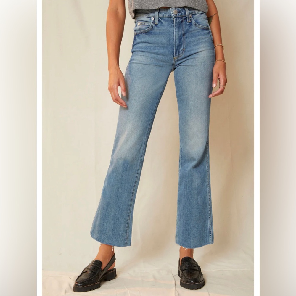 AMO jeans high rise kick crop